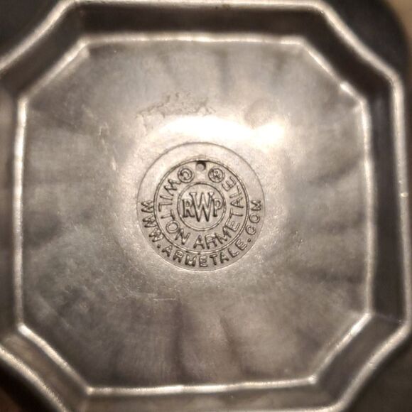 GUC Wilton Armetale SM Eddy Serving Bowl - Picture 3 of 4